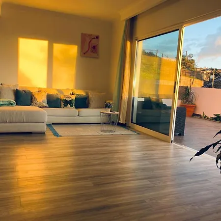 Casa Luz - * Arco da Calheta (Madeira)